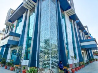 lets-connect-india-coworking-space-noida-136